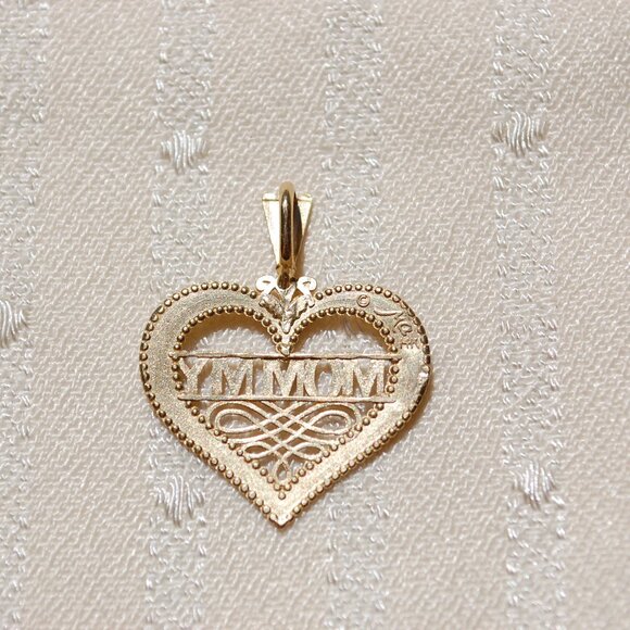 Genuine 14K Yellow Gold LOVE YOU MOMMY Heart Charm Pendant - Picture 3 of 7